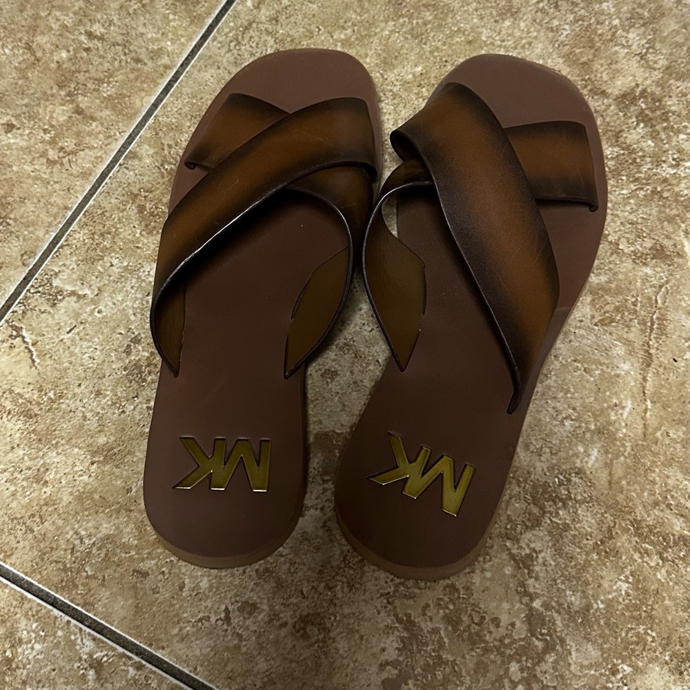 Micheal Kors Chelsea Sandals